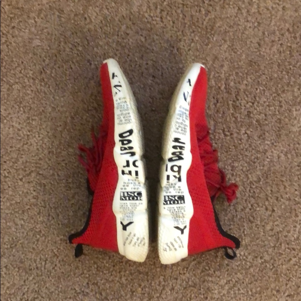 Running shoes